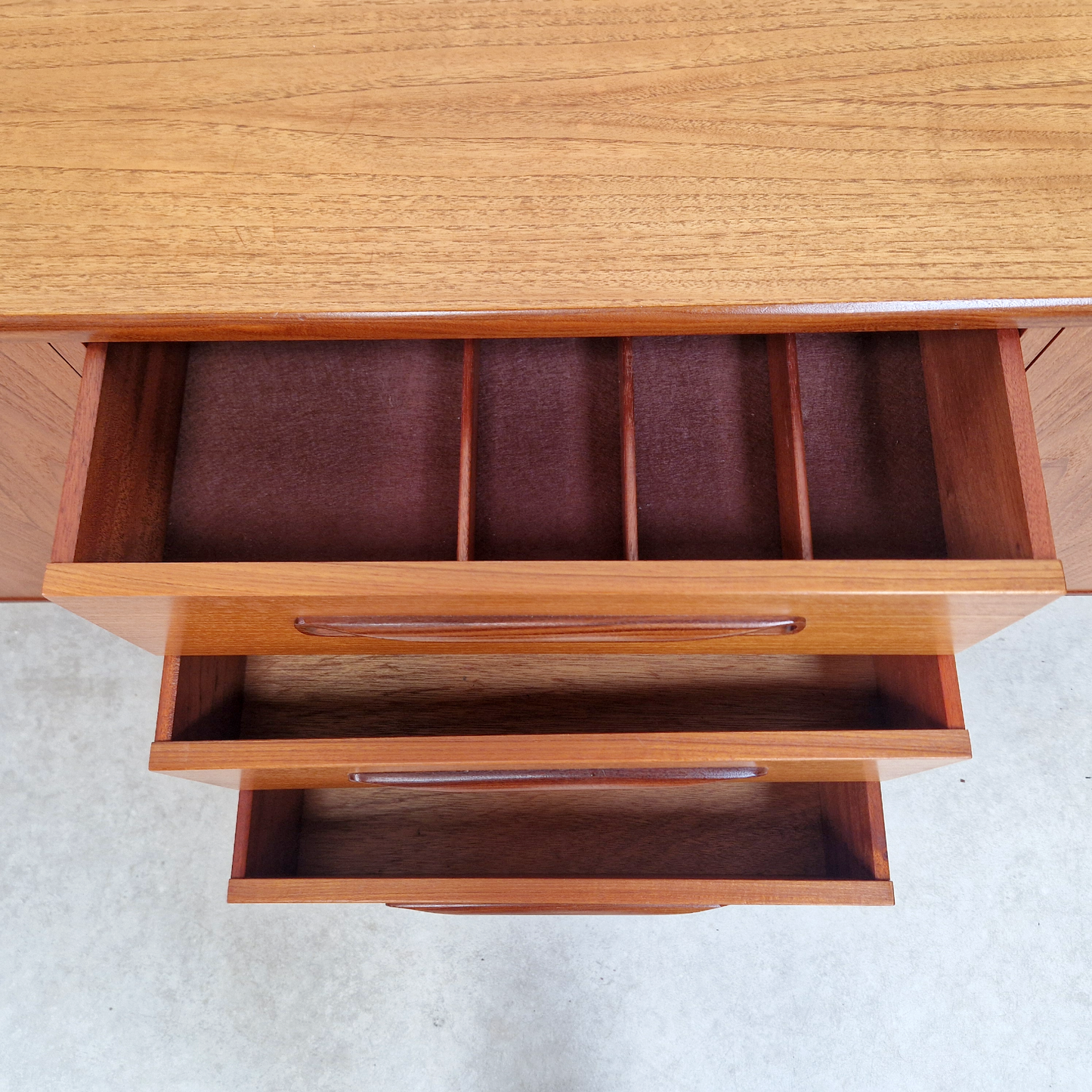 V.B Wilkins G Plan Red Label Vintage Mid Century Danish Design Sideboard Credenza