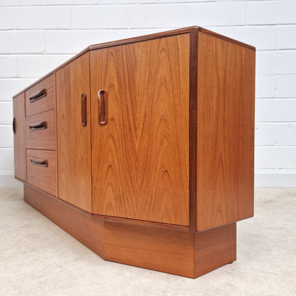 V.B Wilkins G Plan Red Label Vintage Mid Century Danish Design Sideboard Credenza
