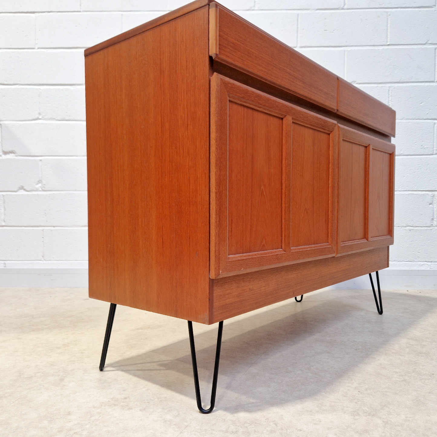 McIntosh Kelvin Vintage Mid Century Golden Teak Compact Sideboard Cabinet Credenza