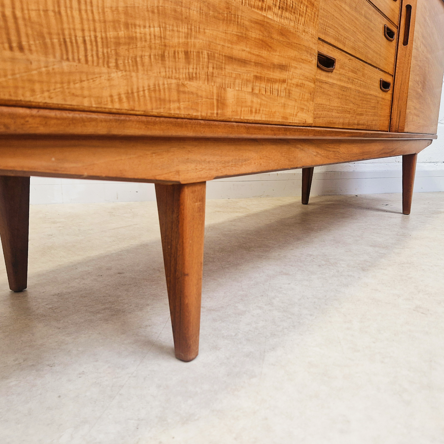 Alfred Cox Vintage for Heal's 1960s Mid Century Golden Teak Sideboard Buffet Credenza