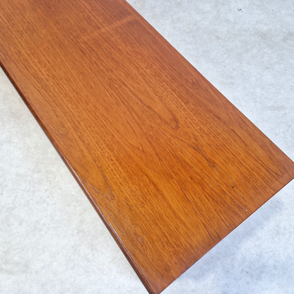 Meredew Vintage Mid Century Danish Design Medium Teak Long Sideboard Buffet Credenza