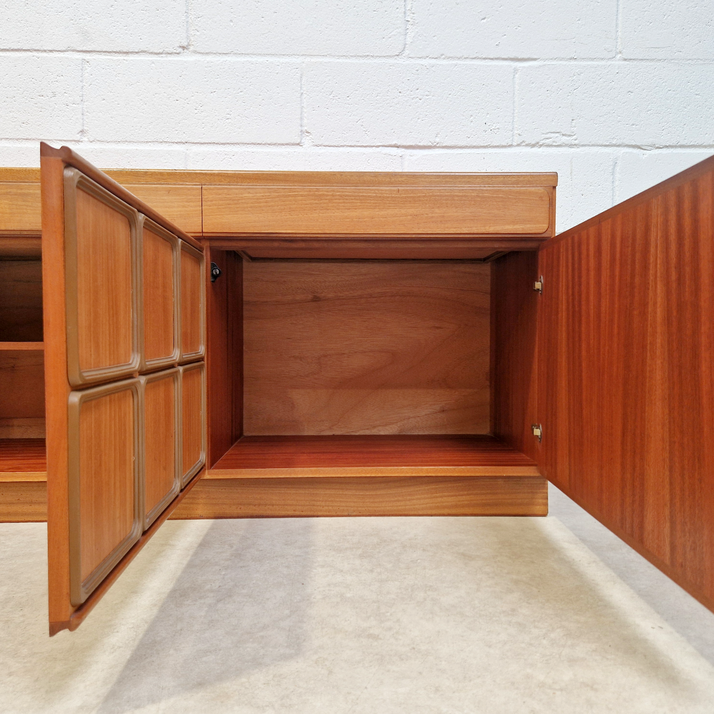 McIntosh Vintage Mid Century Danish Design Medium Teak Long Sideboard Buffet Credenza