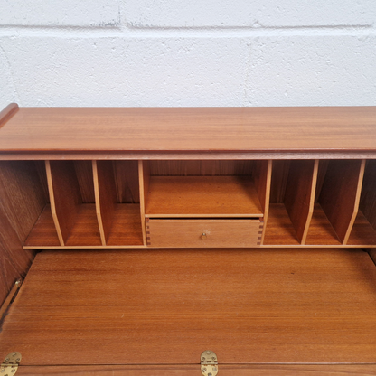 Parker Knoll Mid Century Medium Teak Compact Danish Design Retro Bureau Sideboard Desk