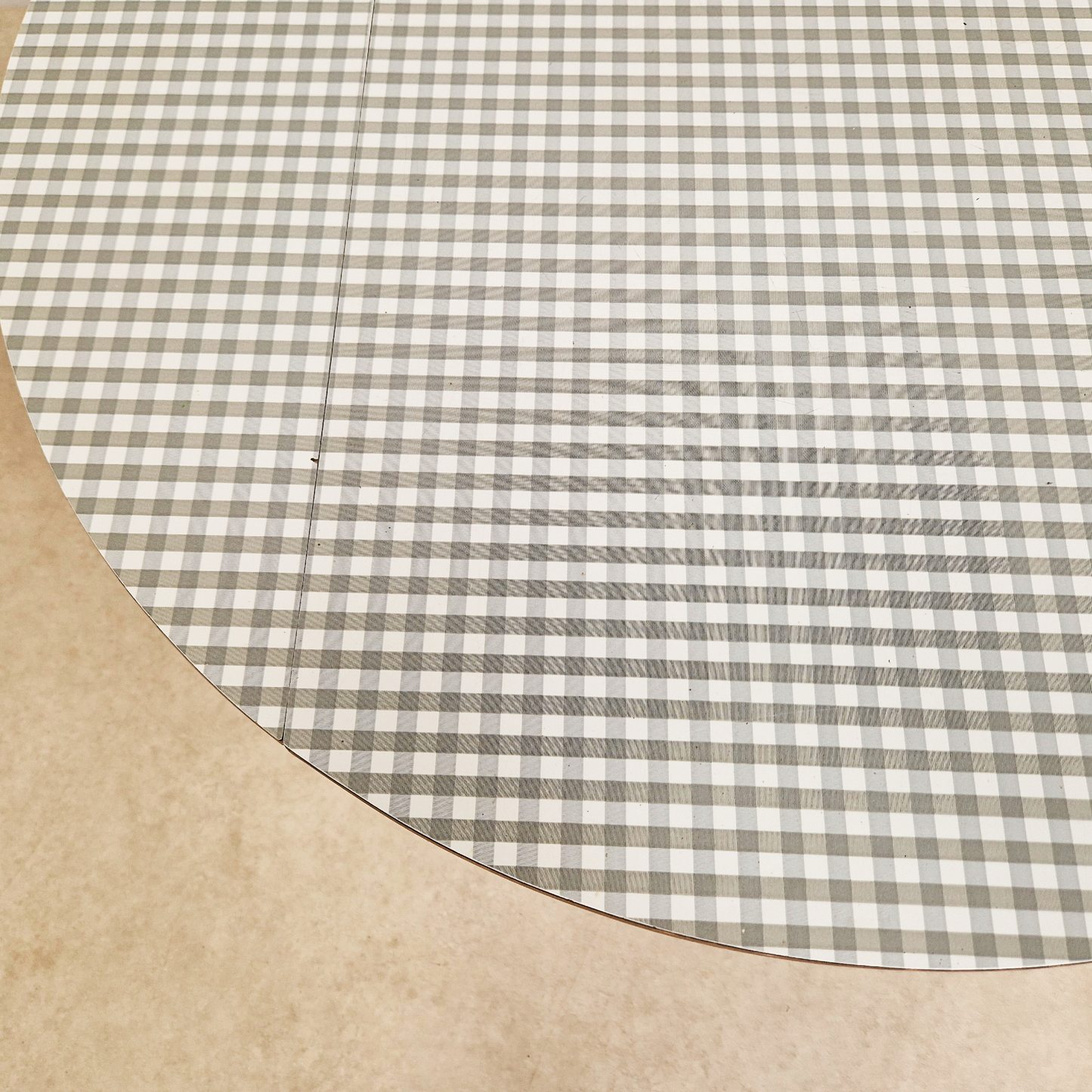 Vintage Mid Century 1960s Beech & Gingham Formica Round Drop Leaf Dining Table