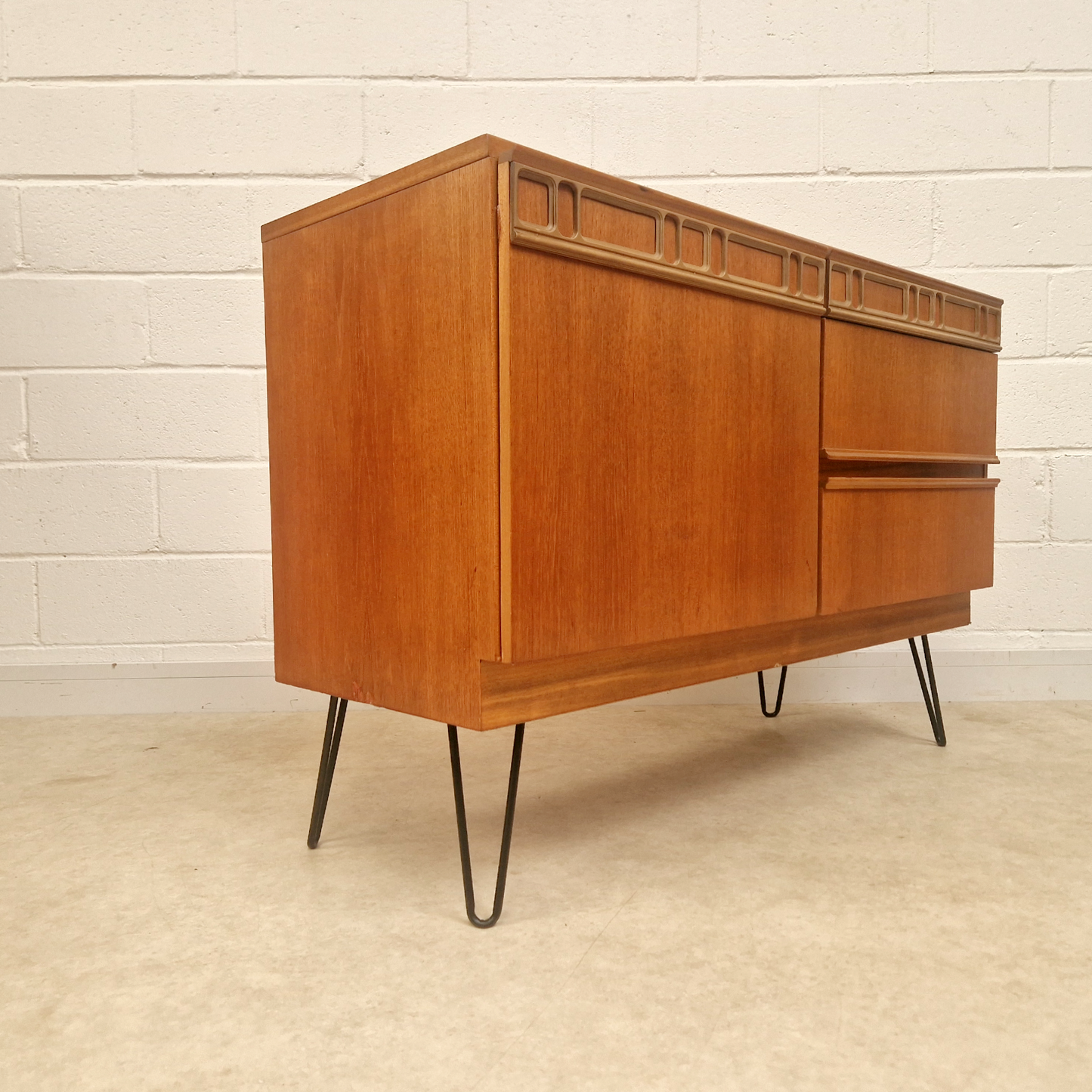 McIntosh Vintage Mid Century Danish Design Compact Medium Teak Retro Sideboard PG240