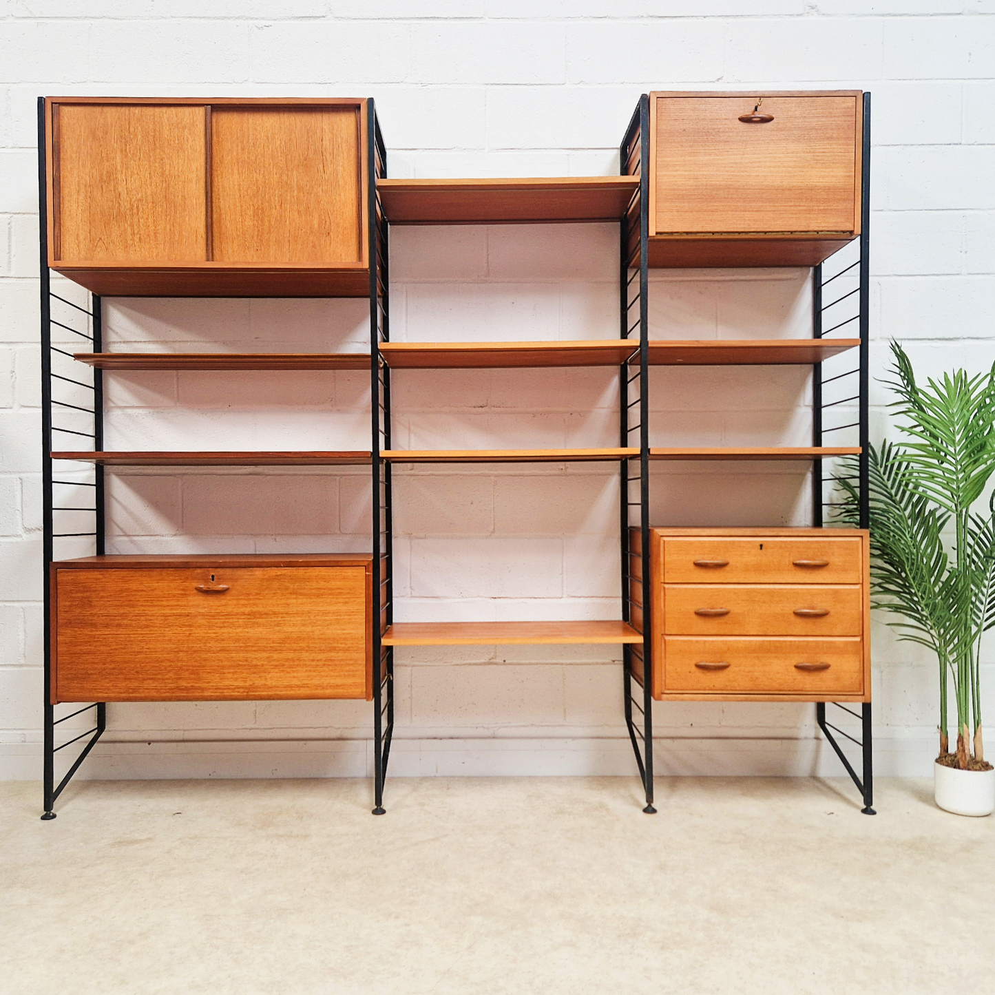 Staples Ladderax Vintage 1960s Mid Century 3 Bay Danish Design Cabinet Sideboard