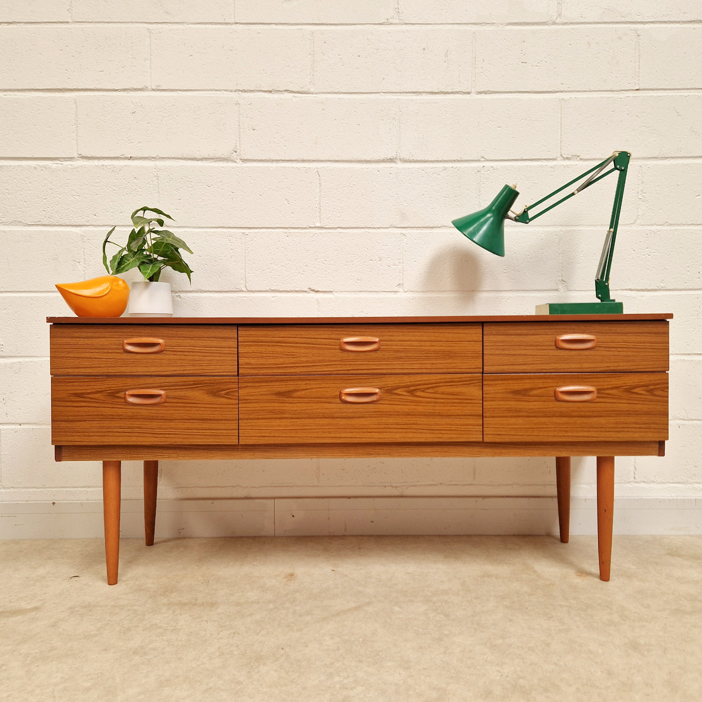 Schreiber Vintage Mid Century Scandinavian Design Sideboard Credenza