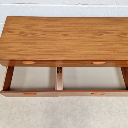 Schreiber Vintage Mid Century Scandinavian Design Sideboard Credenza