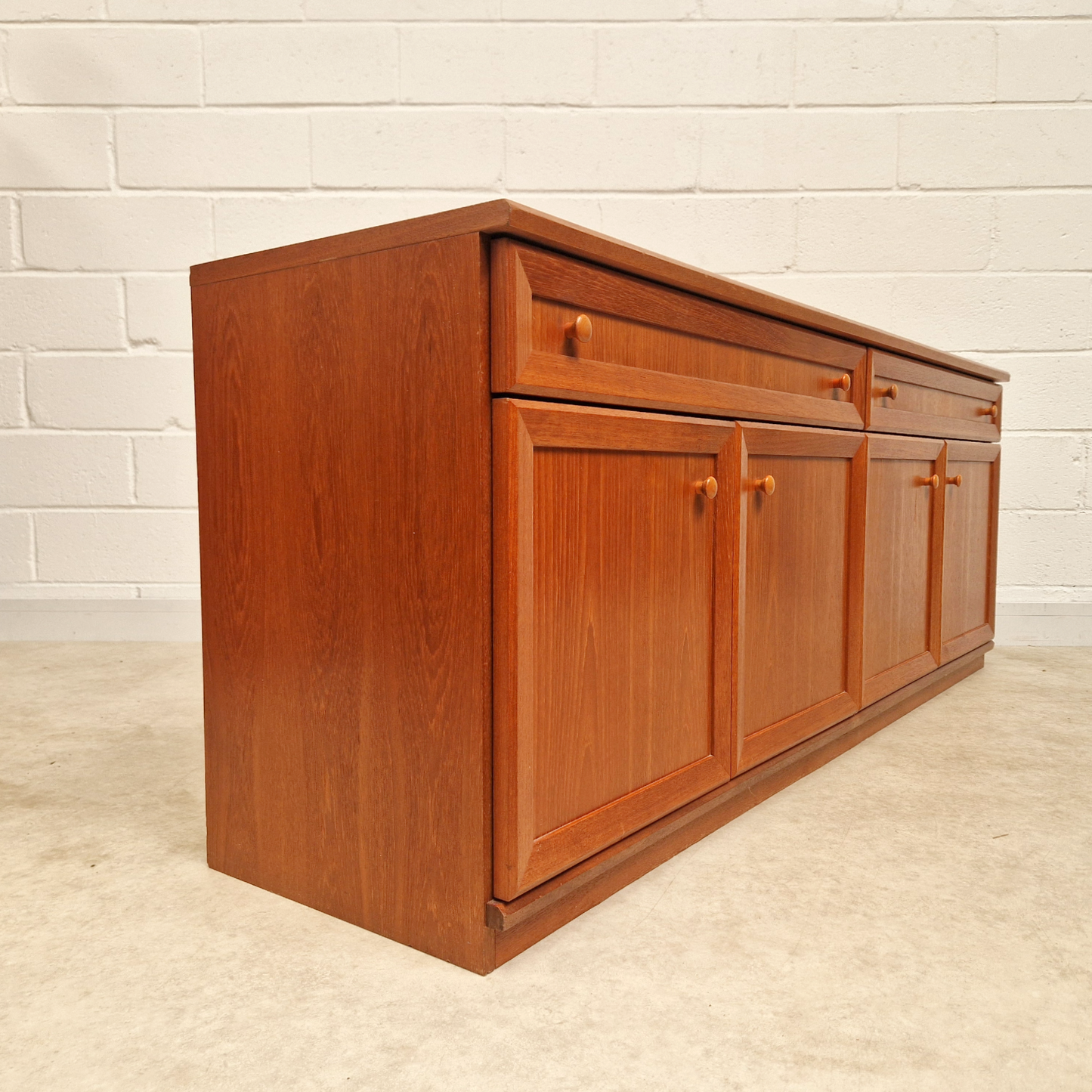 William Lawrence Vintage Mid Century Danish Design Long Sideboard LP Storage