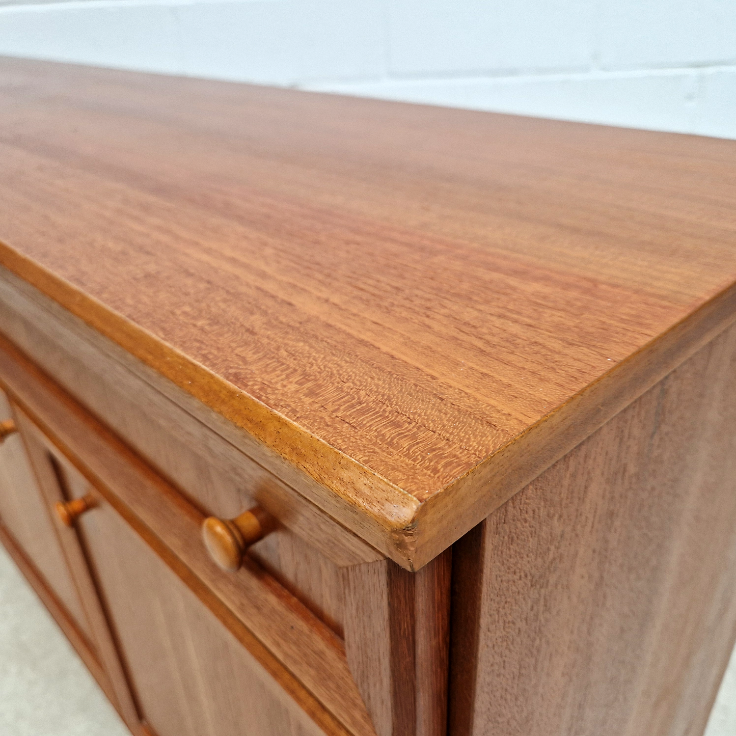 William Lawrence Vintage Mid Century Danish Design Long Sideboard LP Storage