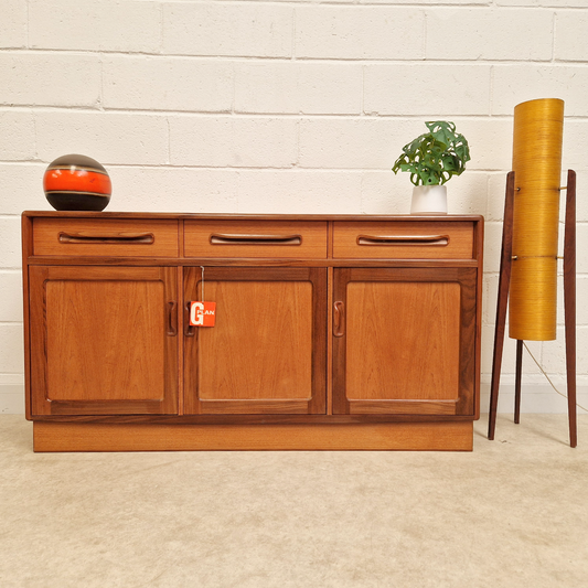 G Plan Fresco Red Label Vintage Mid Century Teak Danish Design Sideboard Buffet Credenza