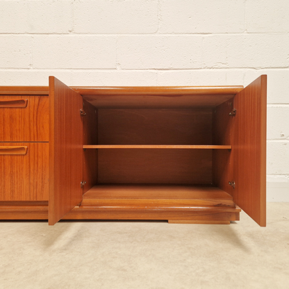 Meredew Vintage Mid Century Danish Design Medium Teak Long Sideboard Buffet Credenza