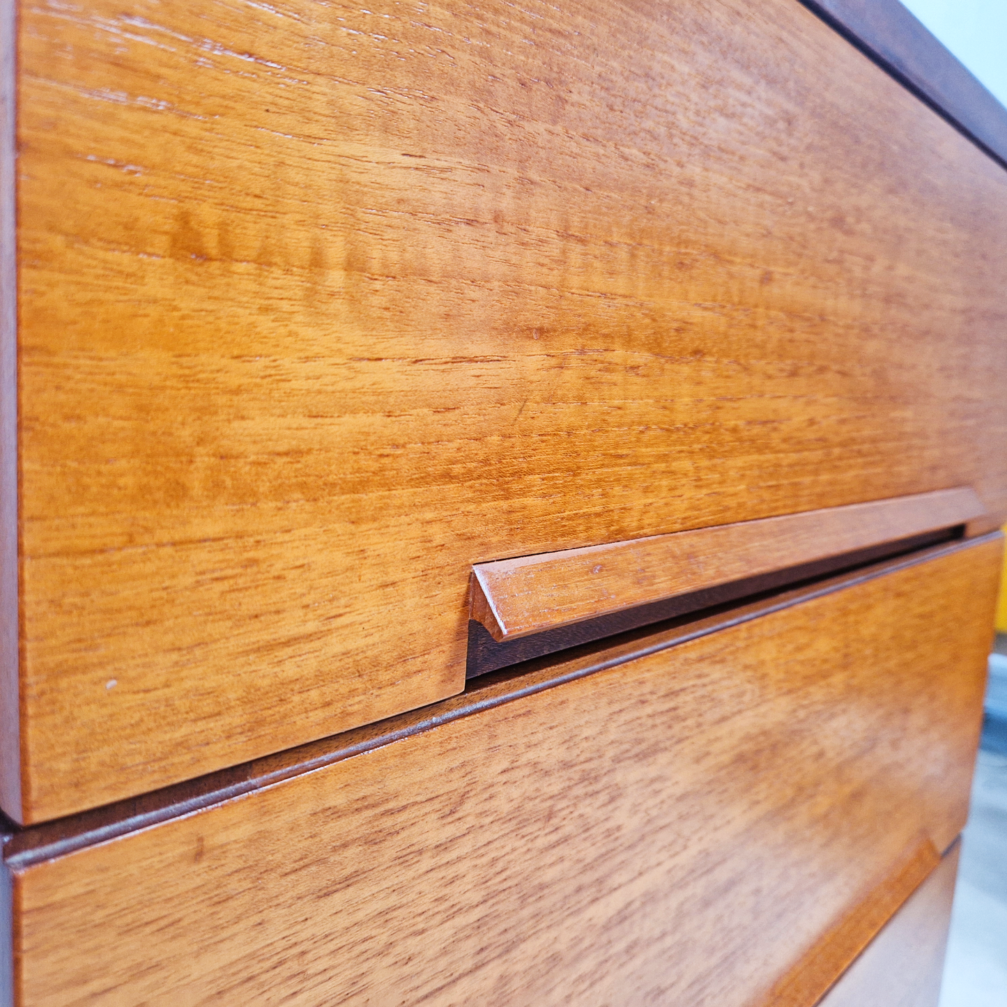 White & Newton Vintage Mid Century Danish Design Tallboy Chest of Drawers & Bedside Cabinet Set
