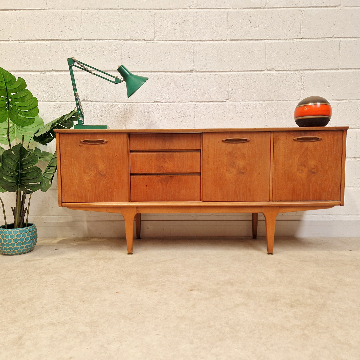 Jentique Vintage Mid Century 1960s Danish Design Sideboard Credenza