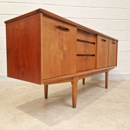 Jentique Vintage Mid Century 1960s Danish Design Sideboard Credenza