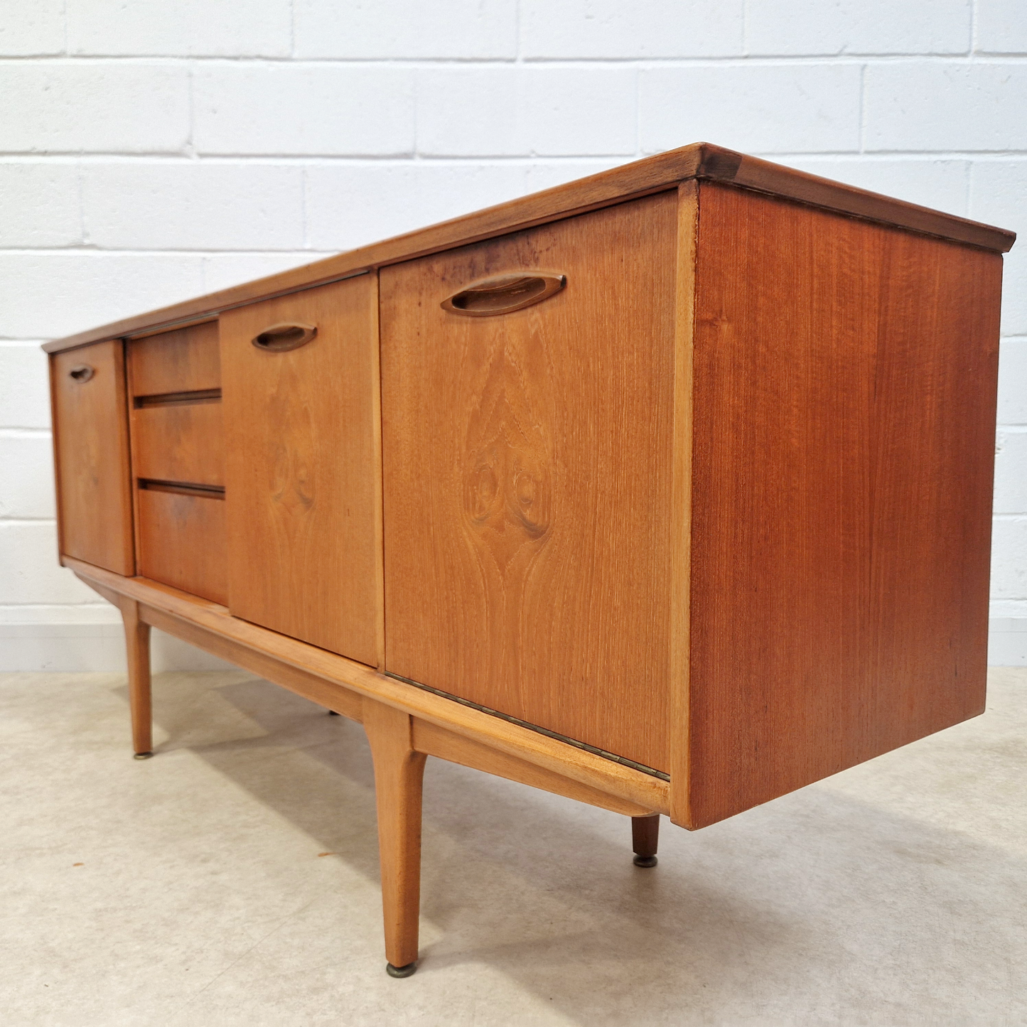 Jentique Vintage Mid Century 1960s Danish Design Sideboard Credenza