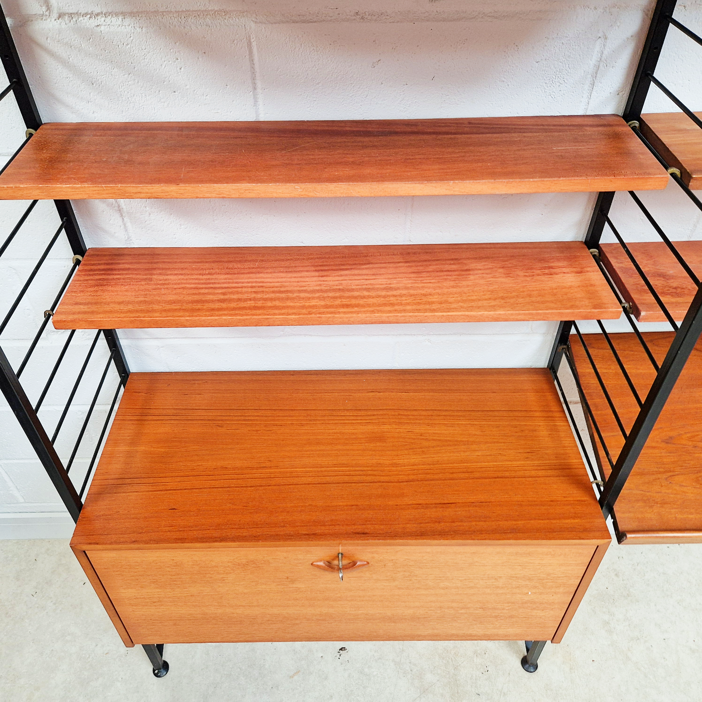 Robert Heal for Heal's Staples Ladderax Vintage 1960s Mid Century 2 Bay Danish Design Cabinet Sideboard