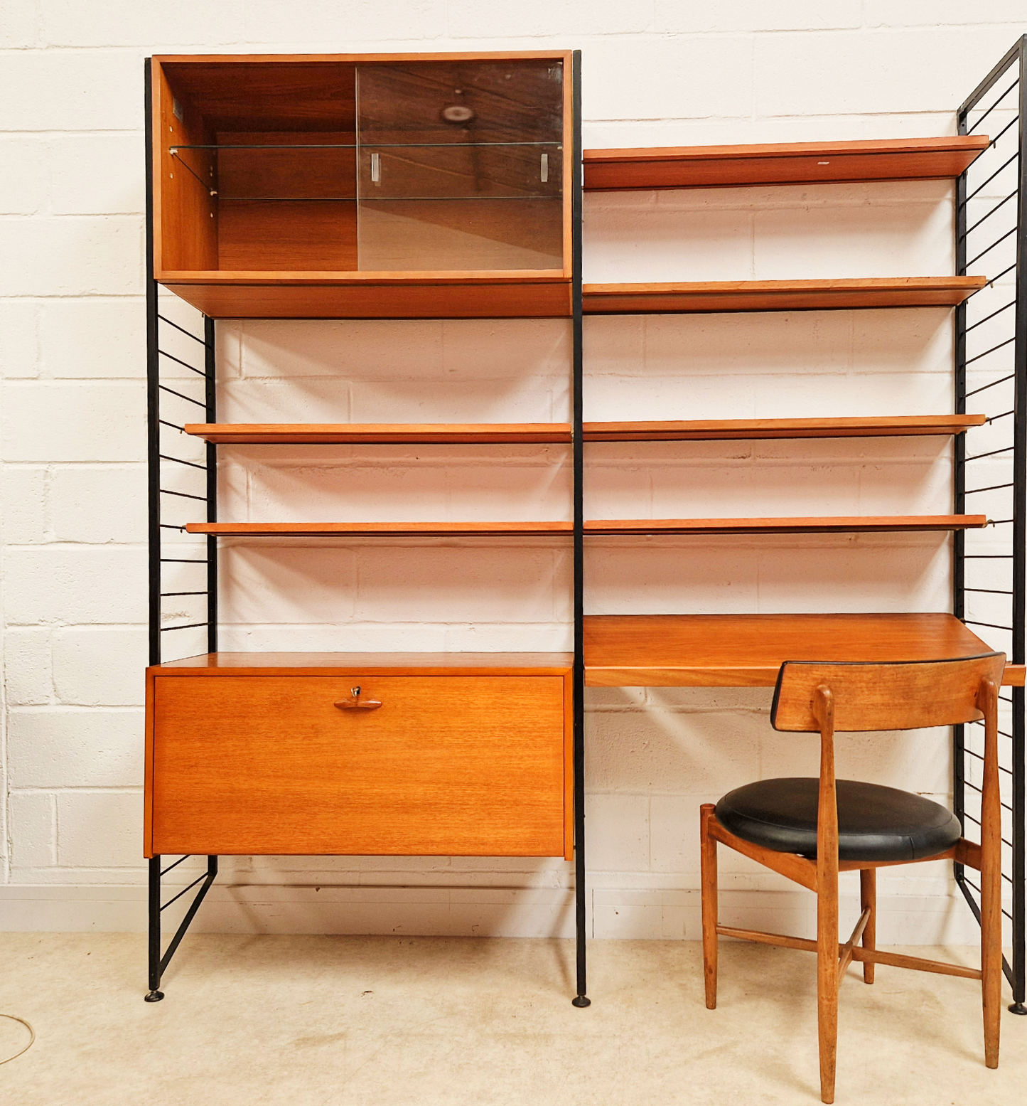 Robert Heal for Heal's Staples Ladderax Vintage 1960s Mid Century 3 Bay Danish Design Cabinet Sideboard