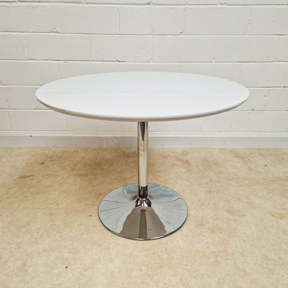 Retro Chrome Base Round Dining Table and Callgaris Jam Chair Dining Set