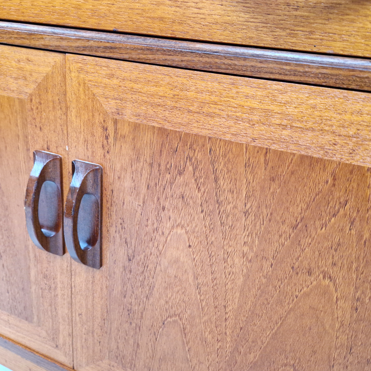 G Plan Sierra Red Label Vintage Mid Century Pyramid Teak Retro Compact Sideboard