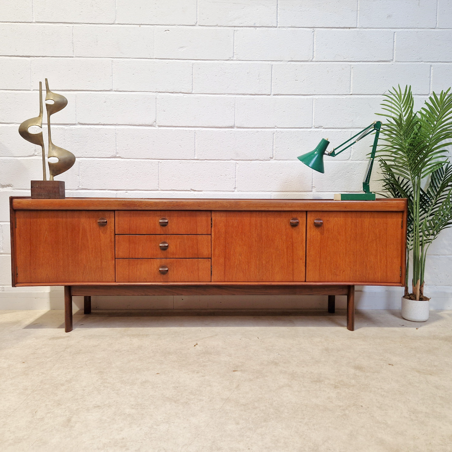 Vintage Mid Century Danish Design Long John Sideboard Buffet Credenza Drinks Cabinet