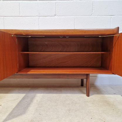 Vintage Mid Century Danish Design Long John Sideboard Buffet Credenza Drinks Cabinet