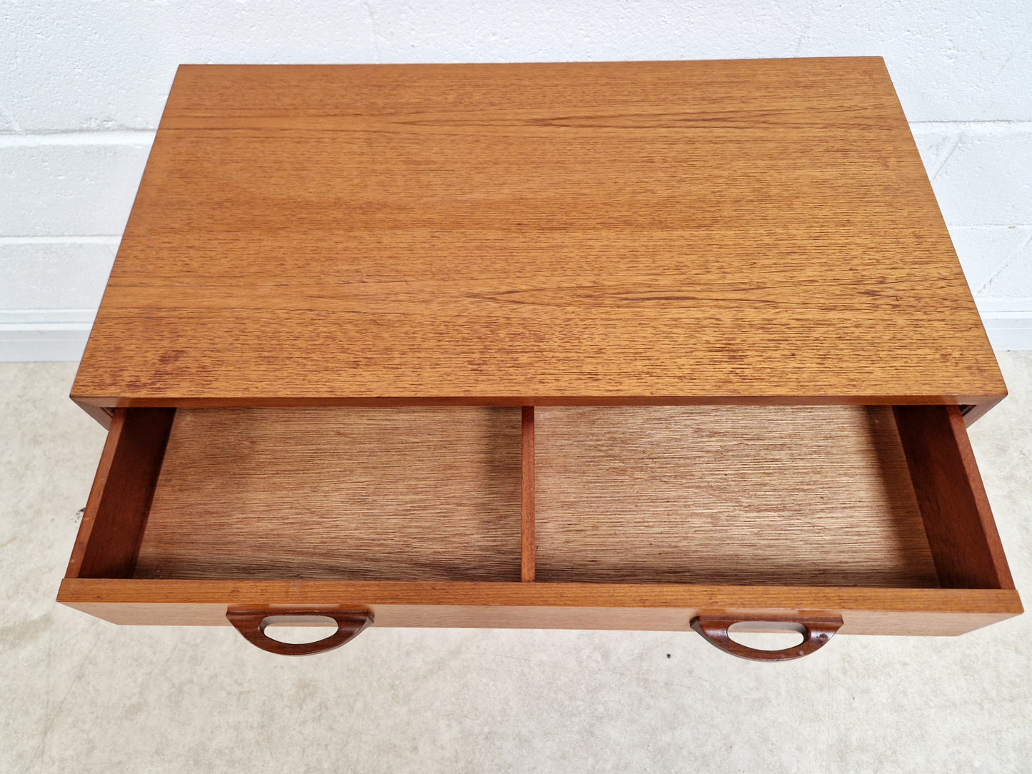 G Plan Sierra Red Label Vintage Compact Mid Century Teak Retro Compact Sideboard