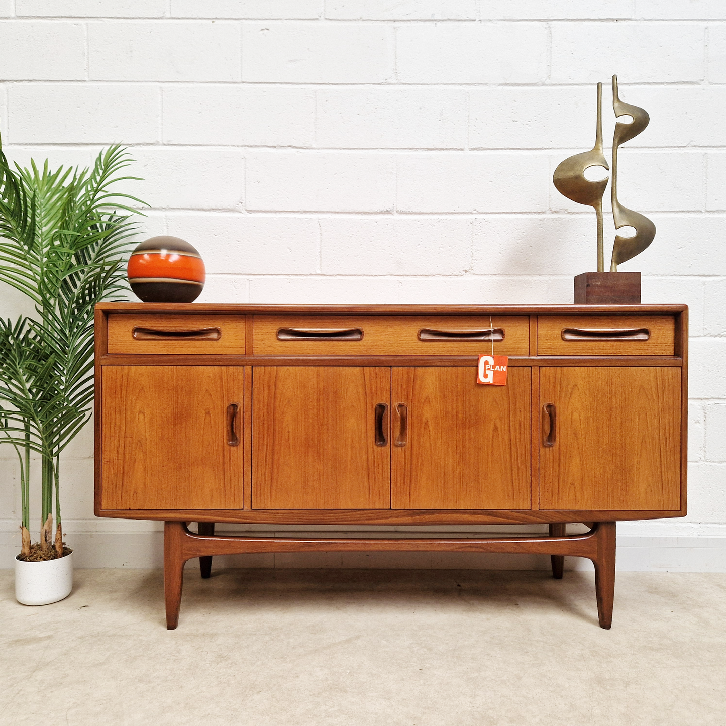 V.B Wilkins G Plan Fresco Pyramid Teak Vintage Danish Design Mid Century Sideboard Credenza