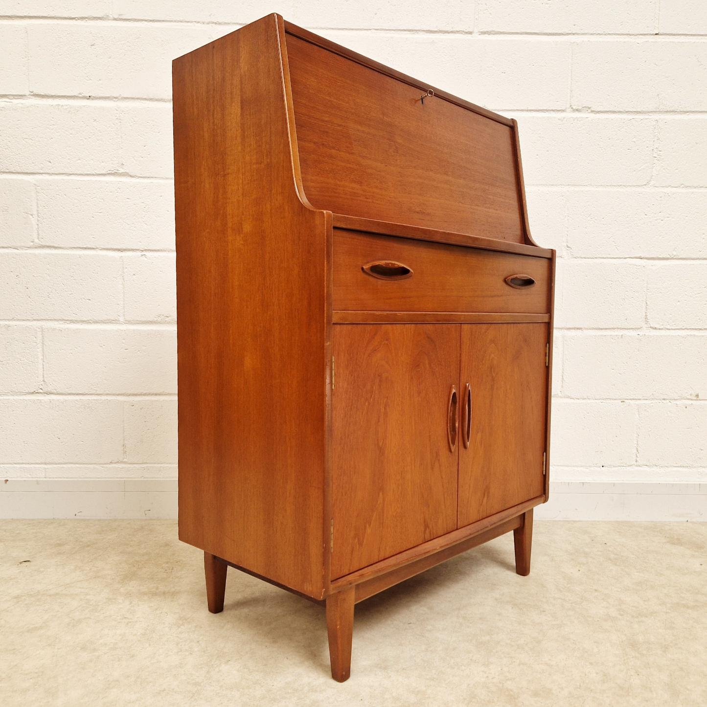 Jentique Vintage Mid Century Medium Teak 1960s Danish Design Writing Bureau Sideboard