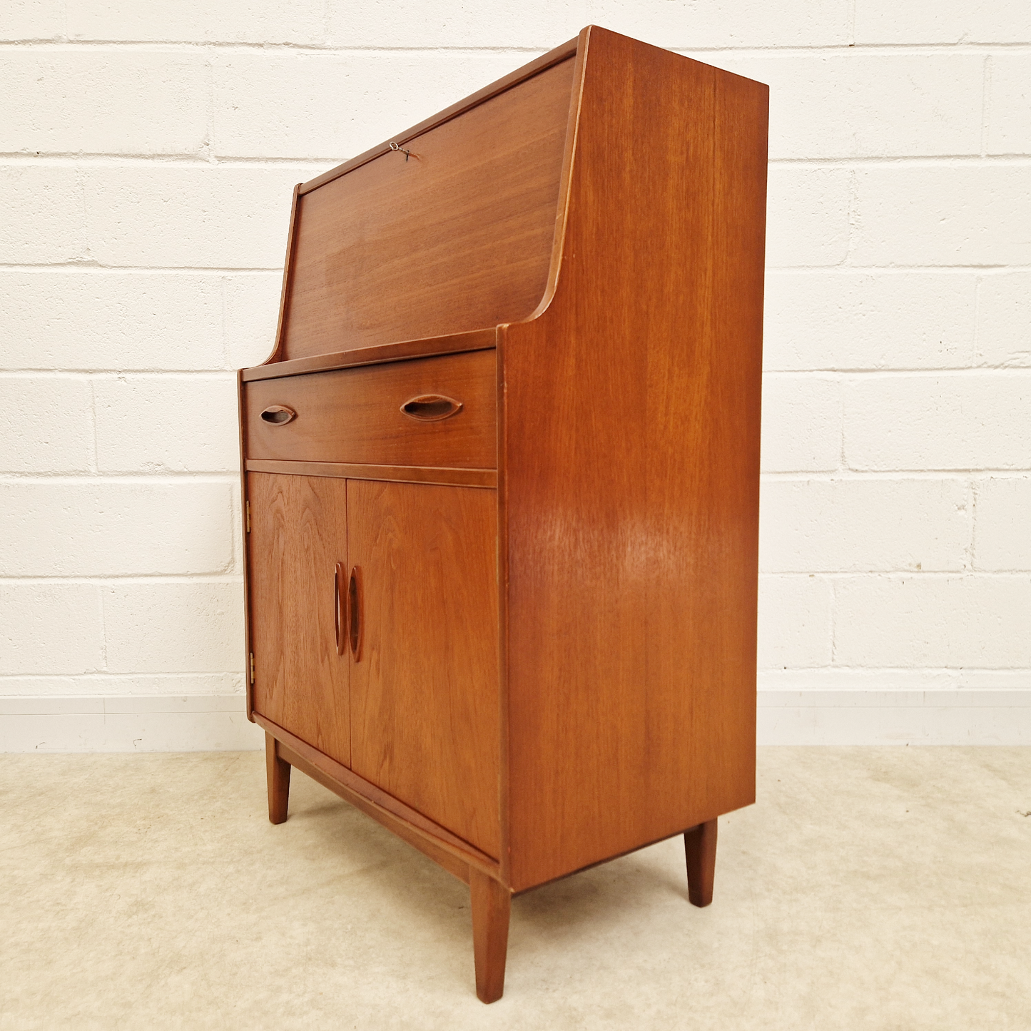 Jentique Vintage Mid Century Medium Teak 1960s Danish Design Writing Bureau Sideboard
