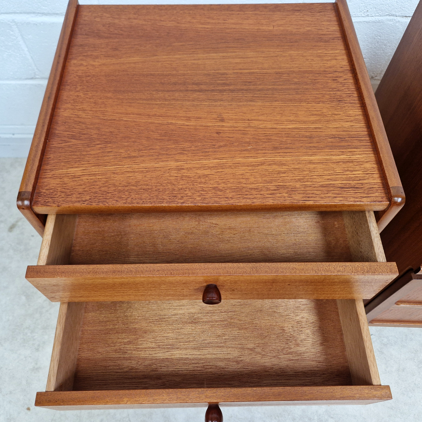 PAIR Nathan Parker Knoll Mid Century Medium Teak Danish Design Bedside Chest Cabinets BL296