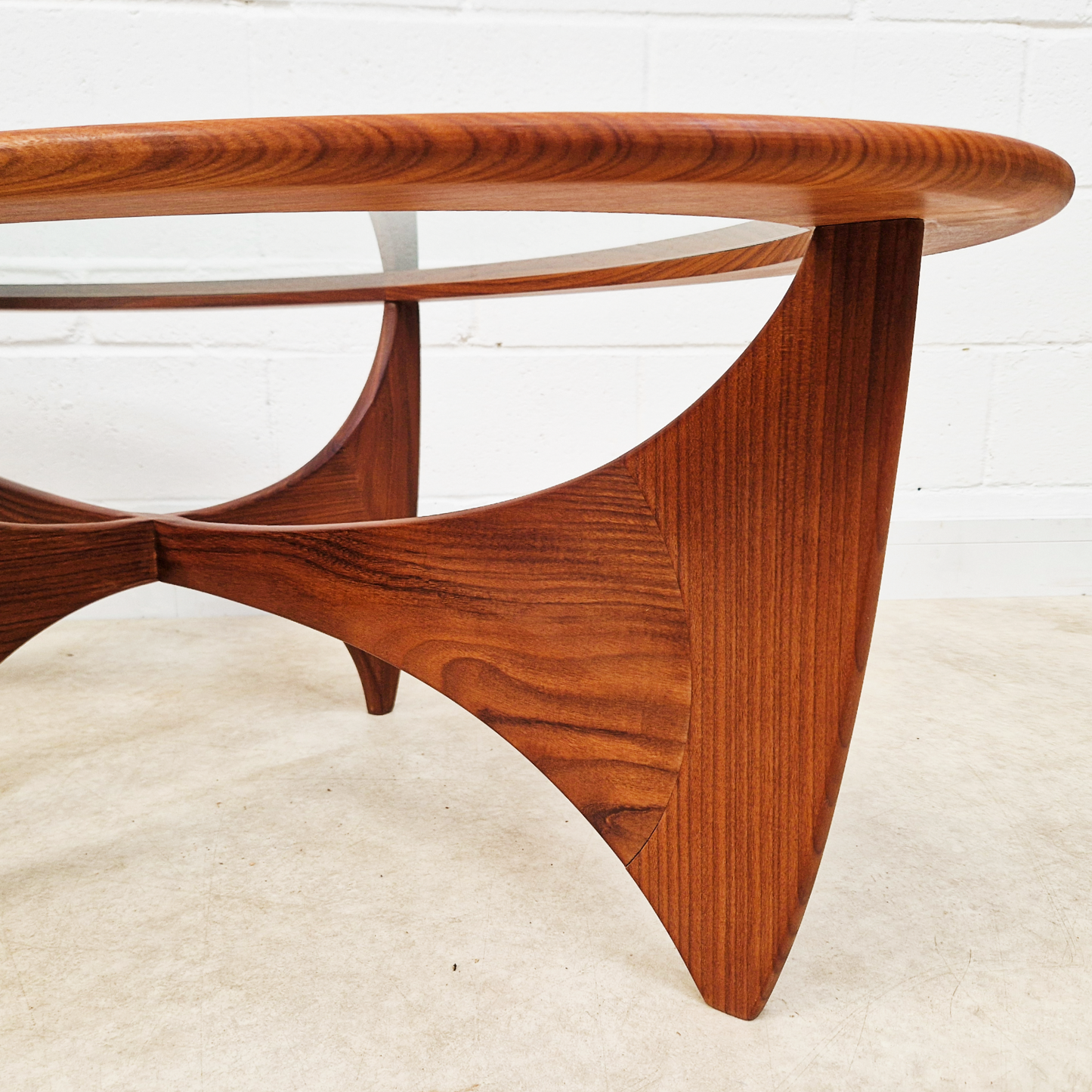 V.B Wlikins G Plan Astro Vintage Mid Century Solid Teak & Glazed Glass Oval Coffee Table Yin Yang