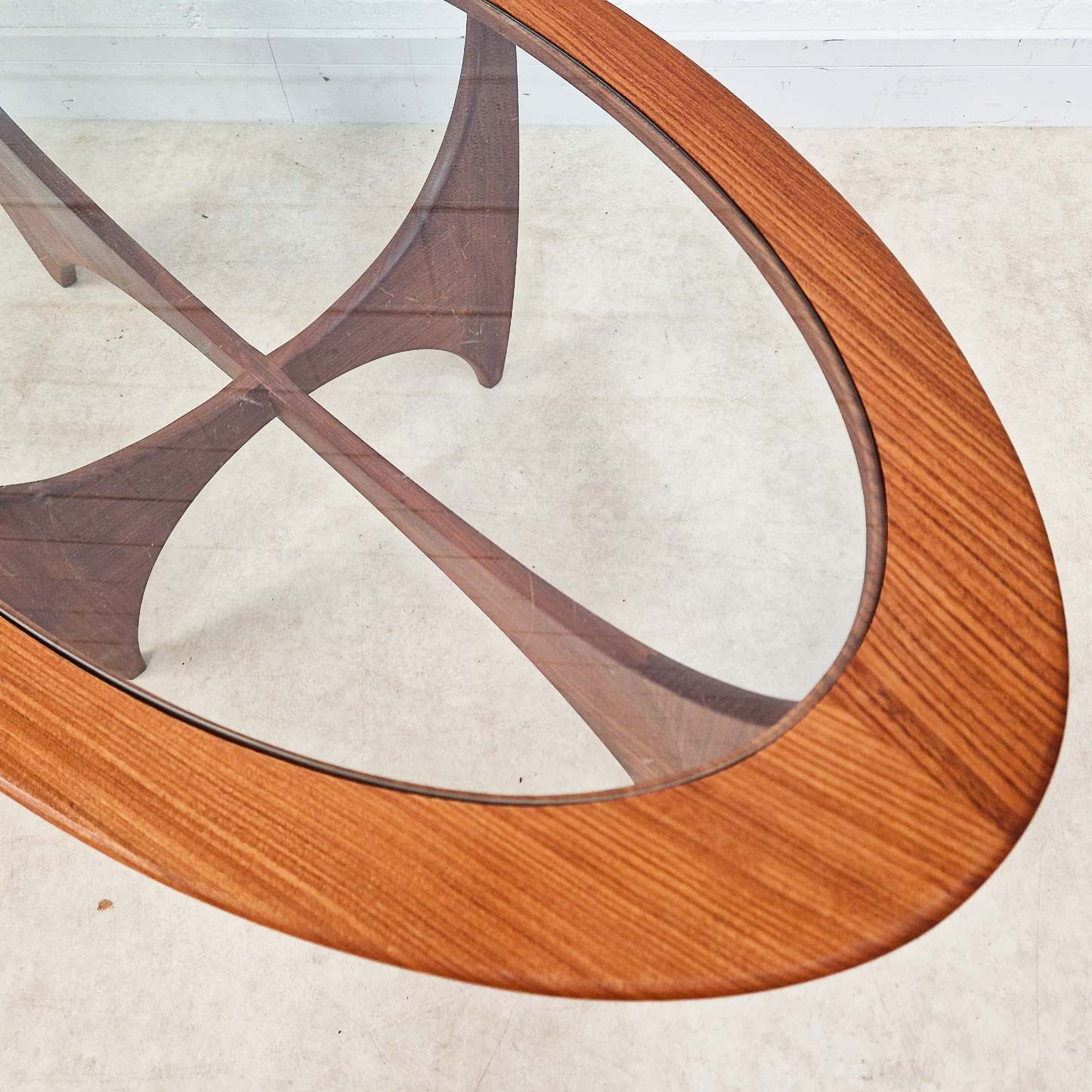 V.B Wlikins G Plan Astro Vintage Mid Century Solid Teak & Glazed Glass Oval Coffee Table Yin Yang