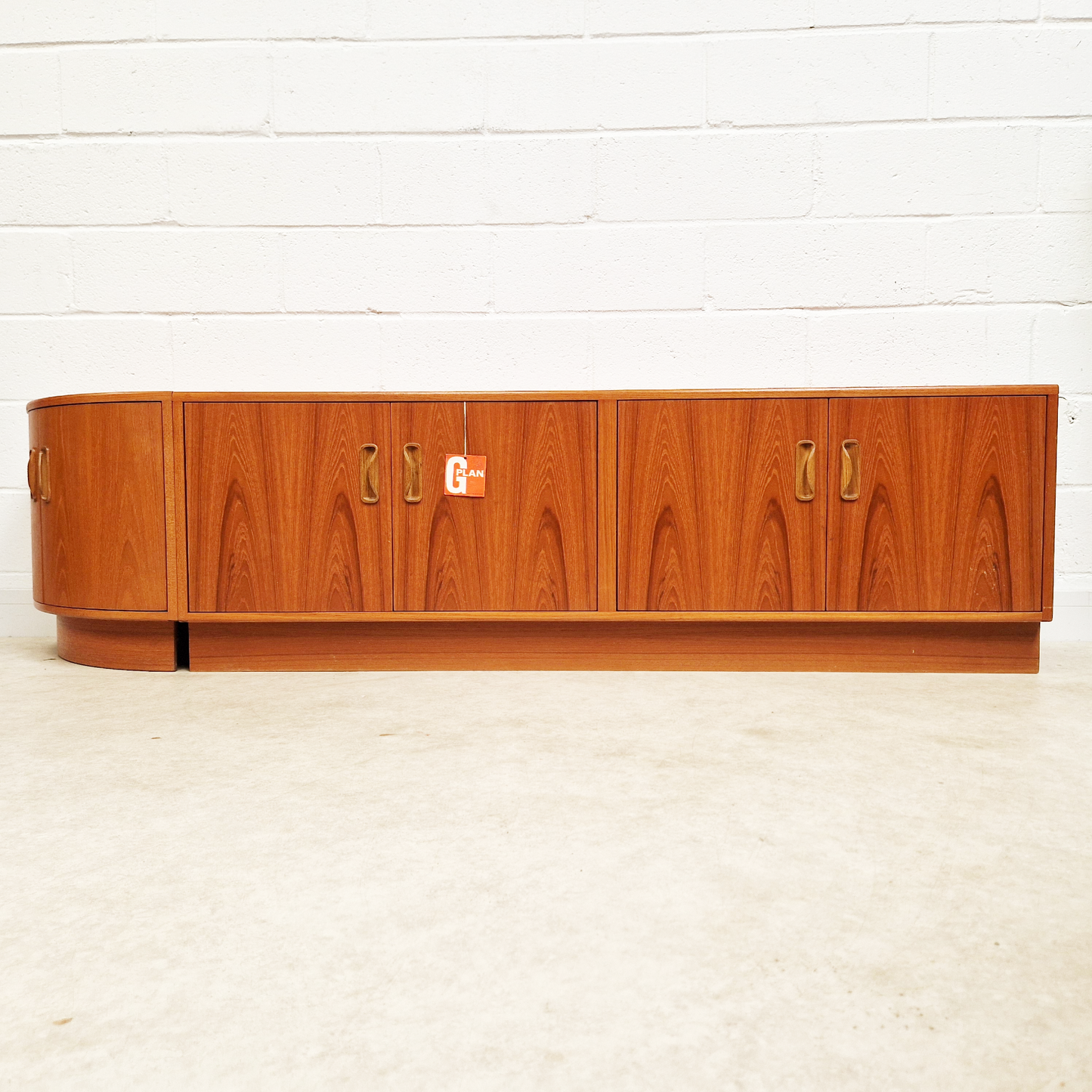 G Plan Fresco Vintage Mid Century Pyramid Teak Danish Design Extended Sideboard LP Storage PG339