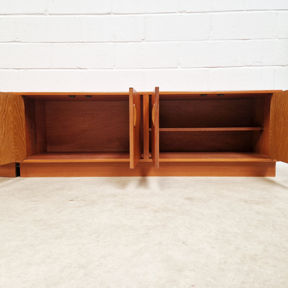 G Plan Fresco Vintage Mid Century Pyramid Teak Danish Design Extended Sideboard LP Storage PG339