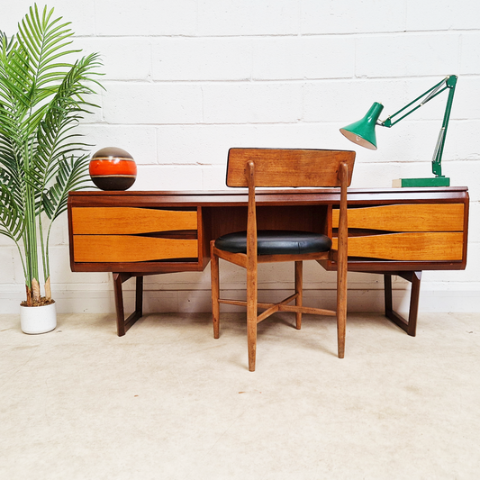 White & Newton Vintage Mid Century Nordic Design Desk Vanity