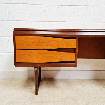 White & Newton Vintage Mid Century Nordic Design Desk Vanity