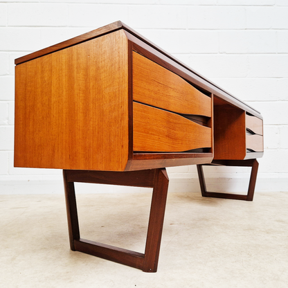 White & Newton Vintage Mid Century Nordic Design Desk Vanity