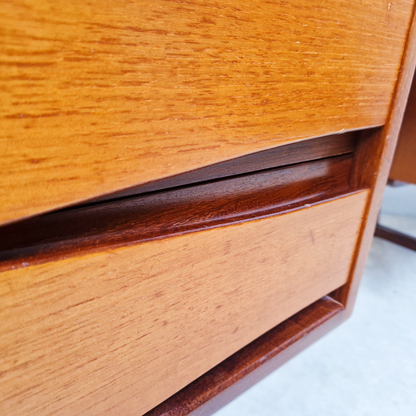 White & Newton Vintage Mid Century Nordic Design Desk Vanity