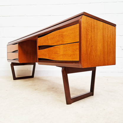White & Newton Vintage Mid Century Nordic Design Desk Vanity