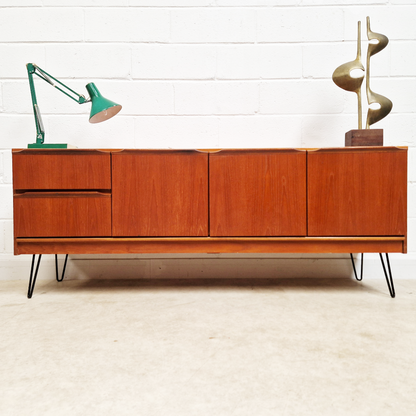 Morris Vintage Mid Century Medium Teak Danish Design Sideboard Buffet Credenza