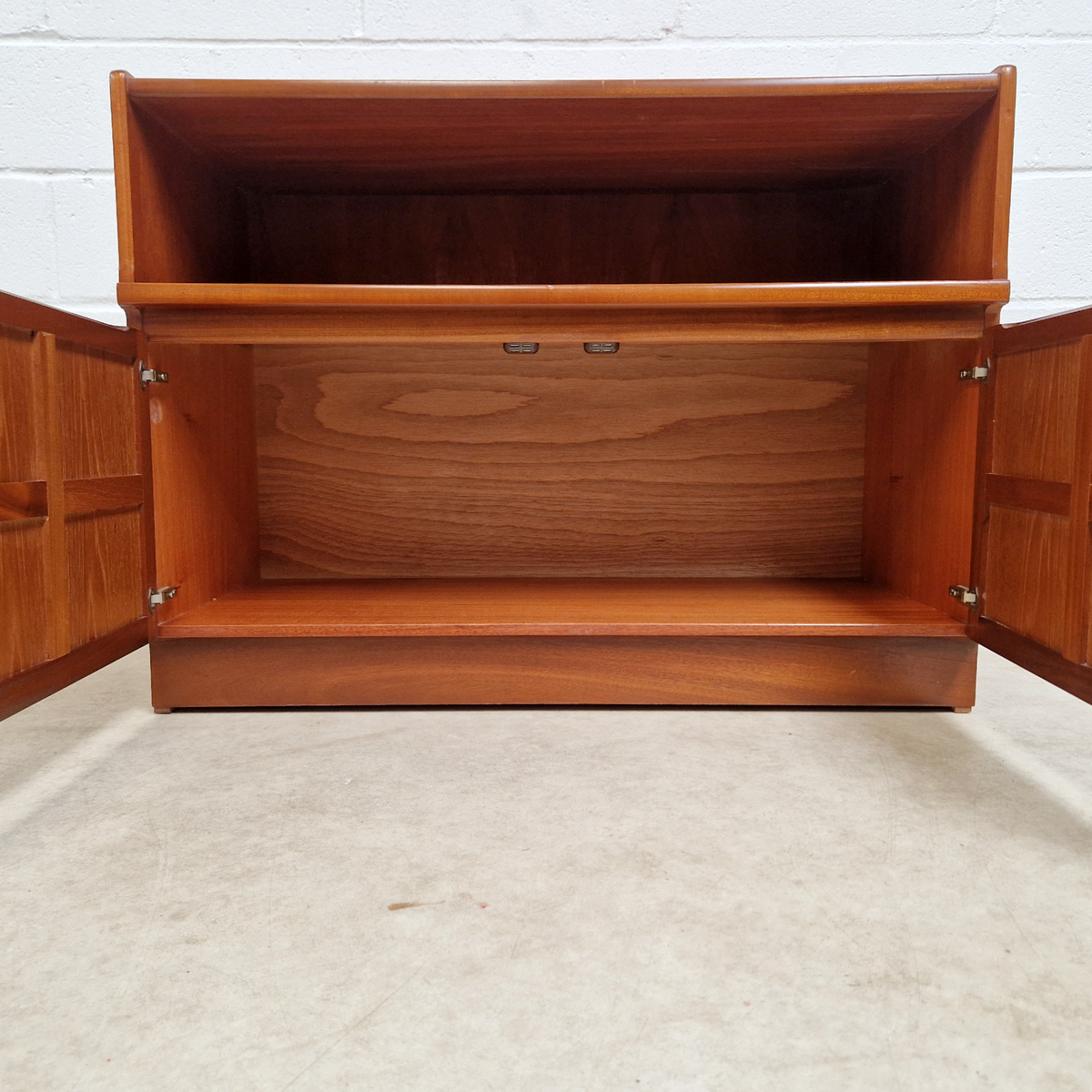 Nathan Vintage Mid Century Medium Teak Compact Sideboard Entertainment Unit