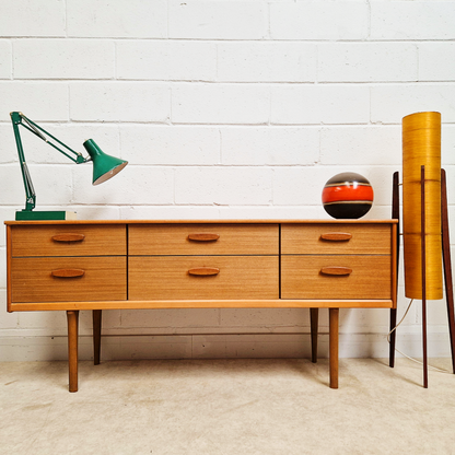 Vintage Mid Century Blond Teak Danish Design Sideboard Dresser