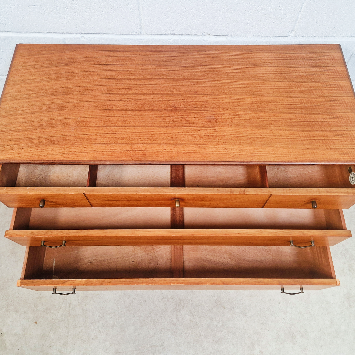 Alfred Cox for Heal's Vintage 1950s Mid Century Nordic Design Chest of Drawers