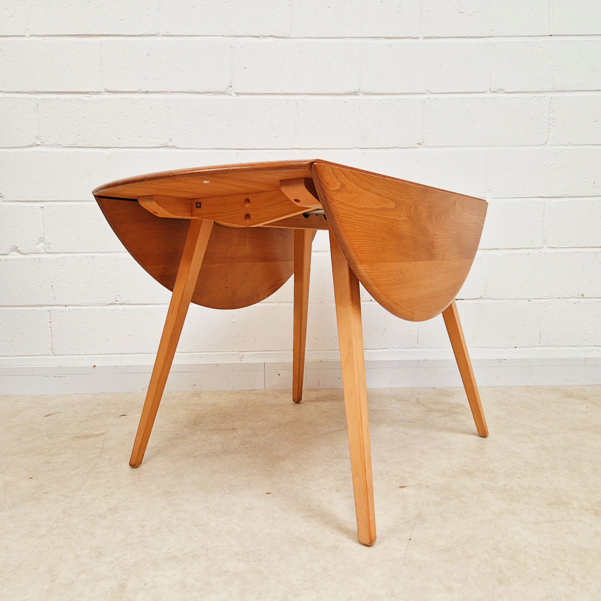 Ercol Vintage Mid Century Solid Elm Drop Leaf Table and Stickback Chair Dining Set