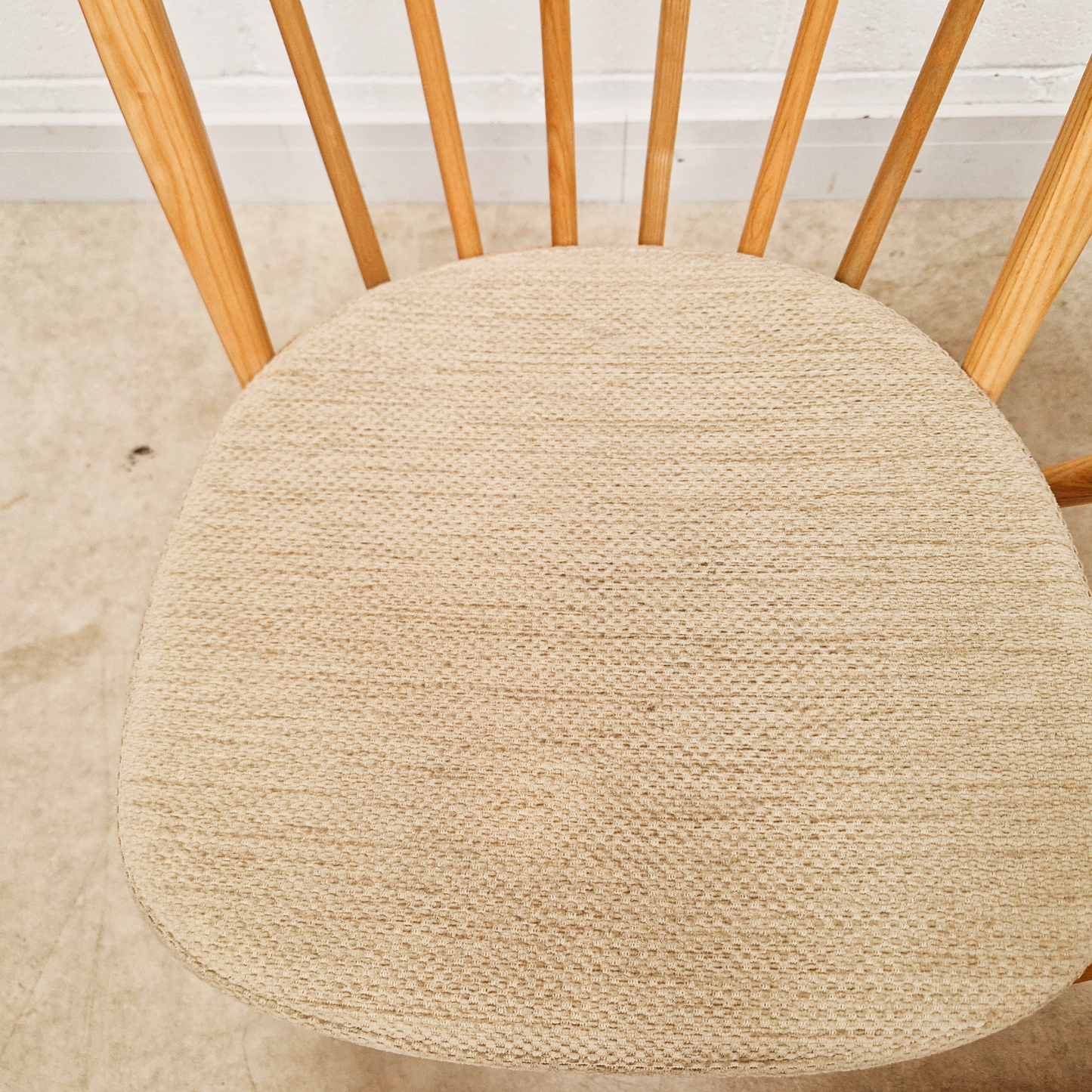 Ercol Vintage Solid Light Elm Danish Design Drop Leaf Table and Hoopback Chair Set