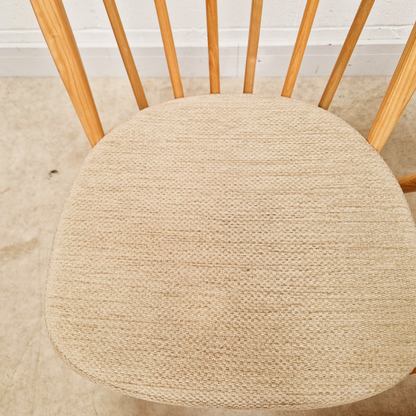 Ercol Vintage Solid Light Elm Danish Design Drop Leaf Table and Hoopback Chair Set