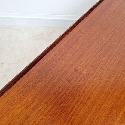 William Lawrence Gold Label Vintage 1960s Mid Century Sideboard Credenza PG333