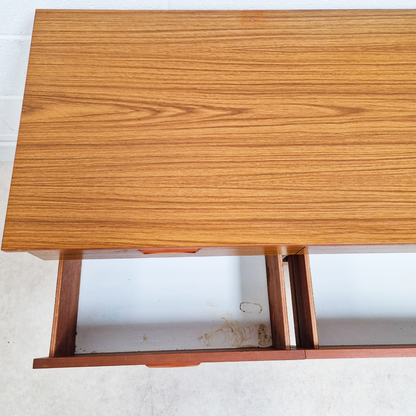 Schreiber Vintage Mid Century Scandinavian Design Sideboard Credenza