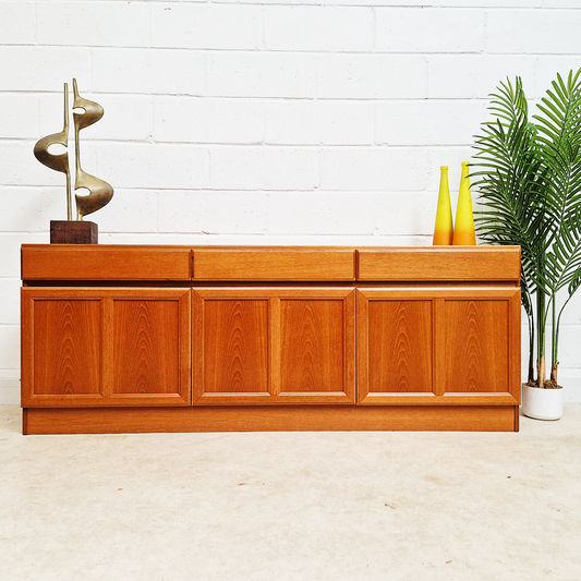 McIntosh Vintage Mid Century Golden Teak Long John Sideboard Buffet Credenza